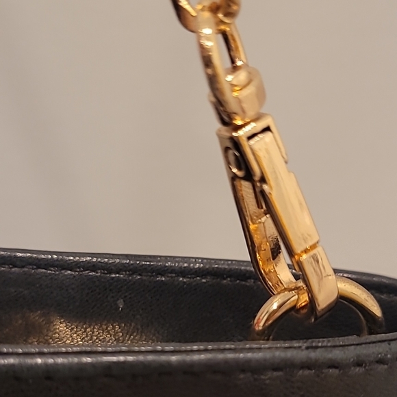 Michael Kors Black Shoulder Bag - Picture 6 of 10